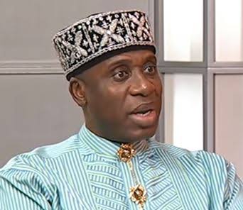 Nigerian collecting illegal $36,000 per month from ship owners – Amaechi‎