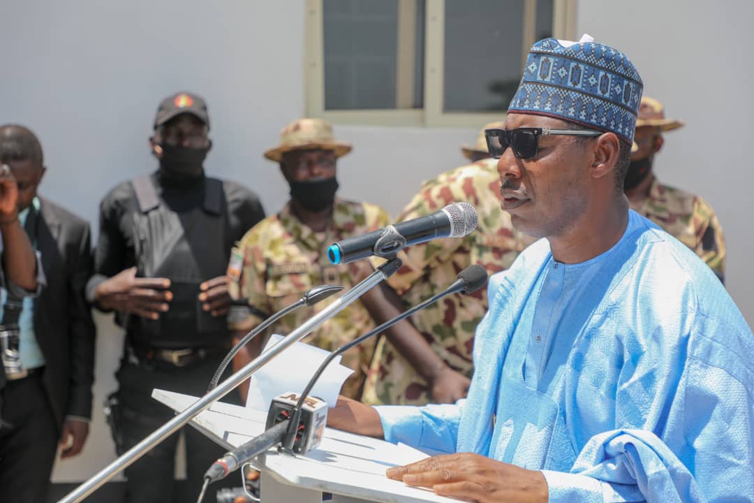 Zulum redeems pledge of N26m to slain army Commander, three other soldiers
